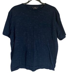 Hart Schaffner Marx Men's Navy Blue T-Shirt. Size XL.
